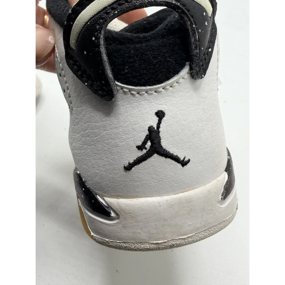 Jordan 6 Retro Oreo 384667-101 Toddler White/Black Size 6.5C